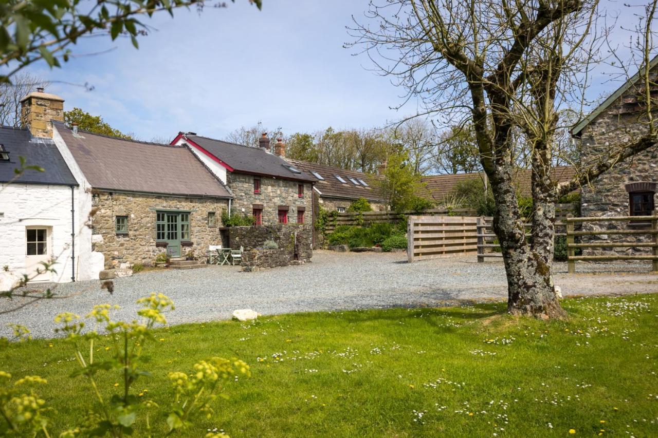 The Nogg Cottages Solva Exterior photo