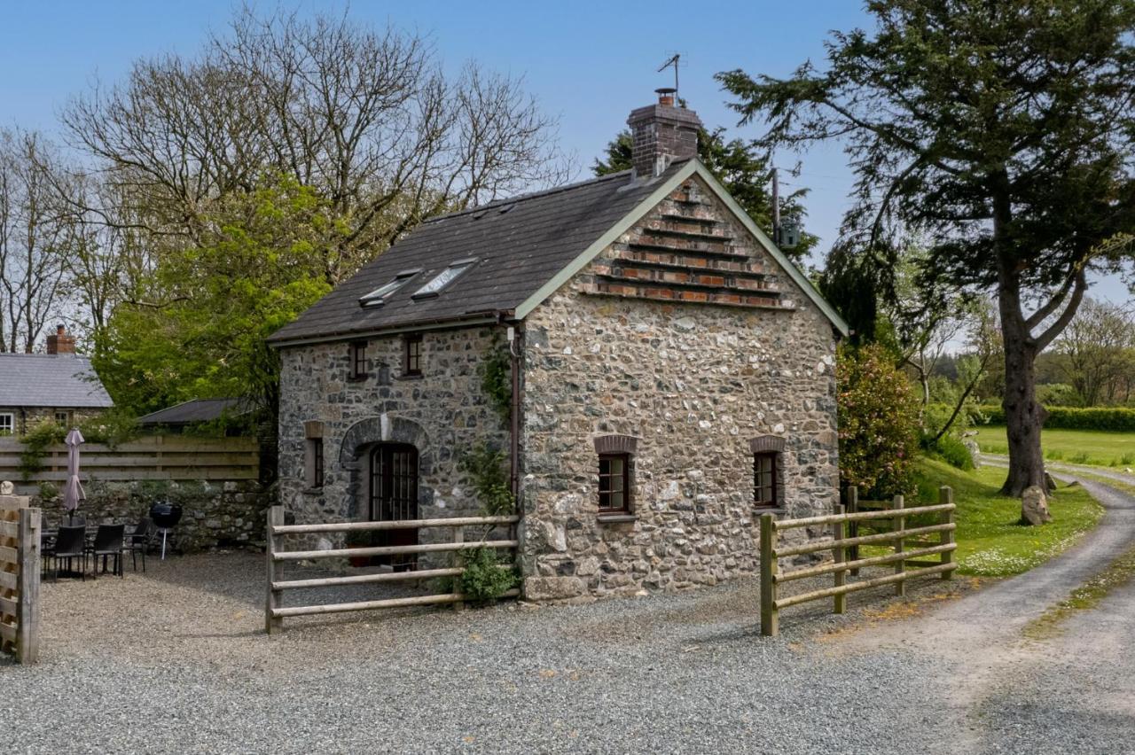 The Nogg Cottages Solva Exterior photo