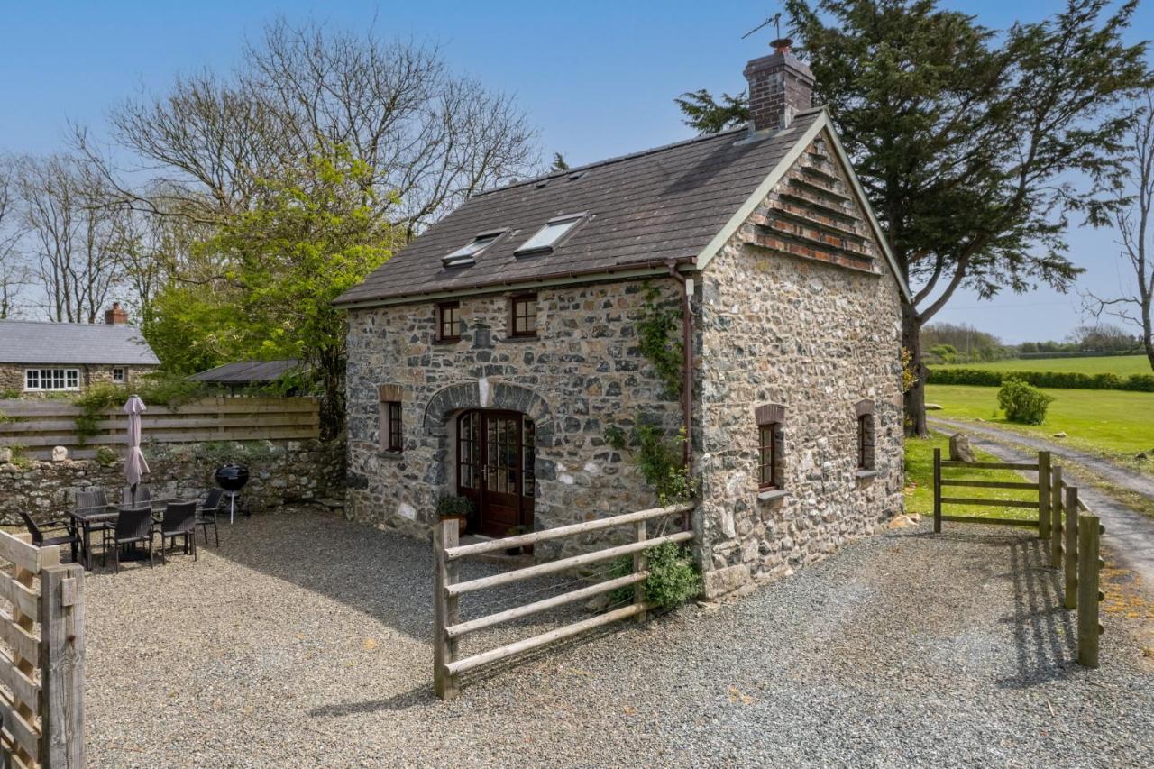 The Nogg Cottages Solva Exterior photo